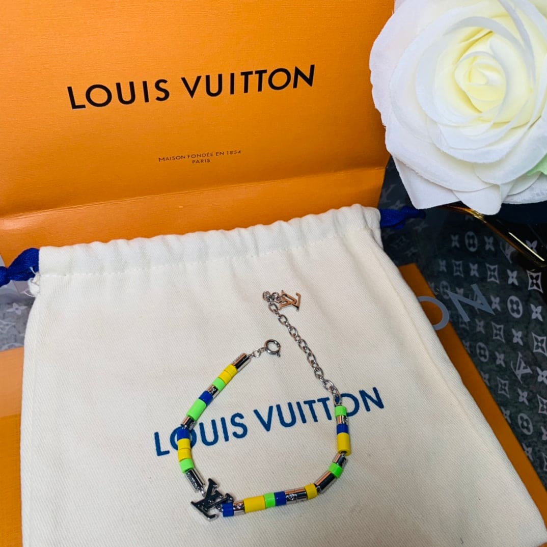 18K Louis Vuitton Sunrise Bracelet