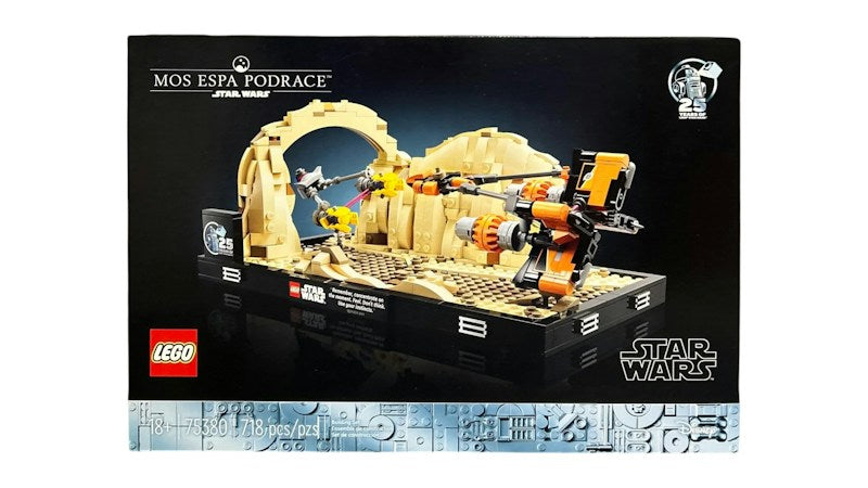 LEGO Star Wars Mos Espa Podrace Diorama Set 75380