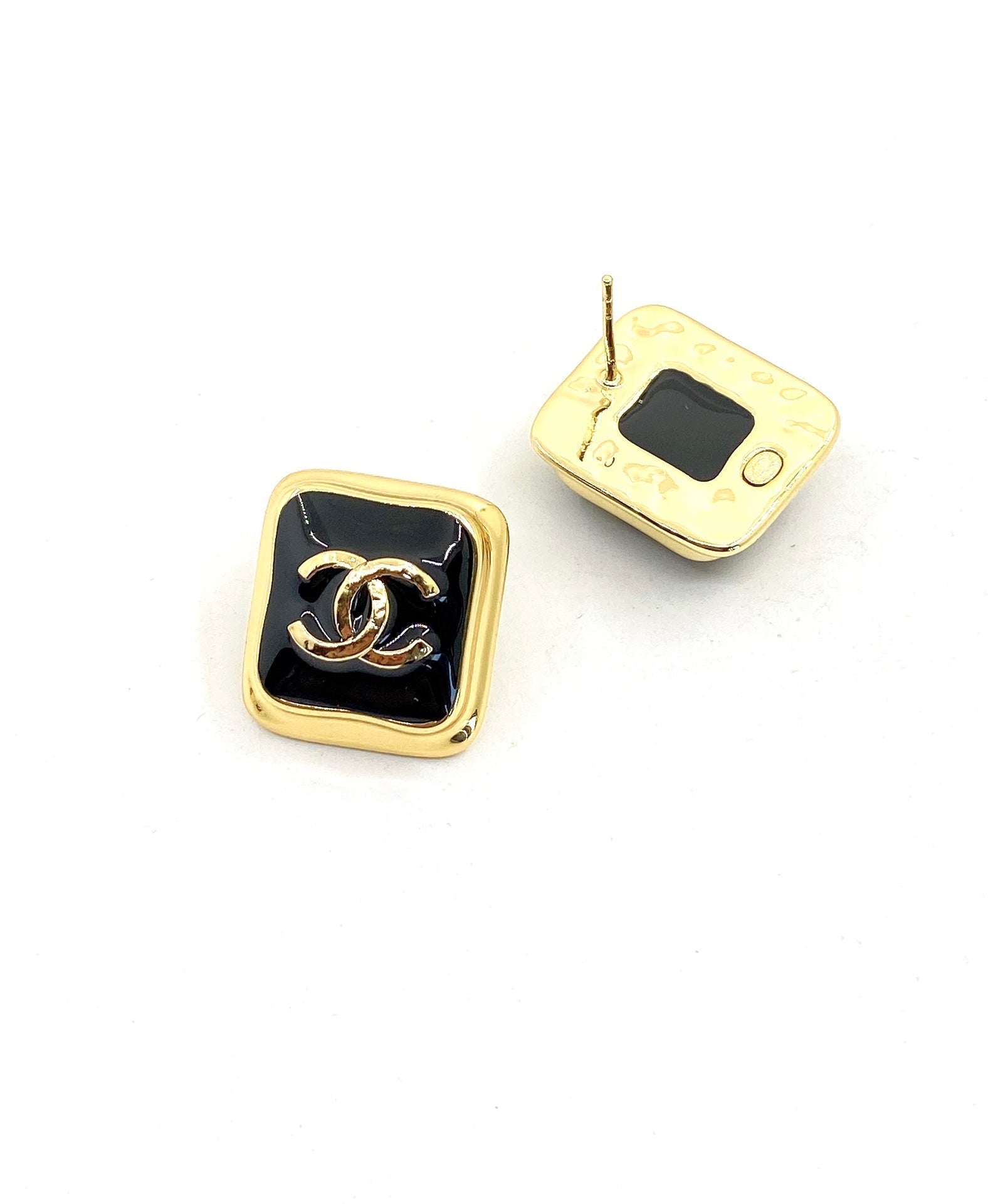 18K Square  Chanel Earrings