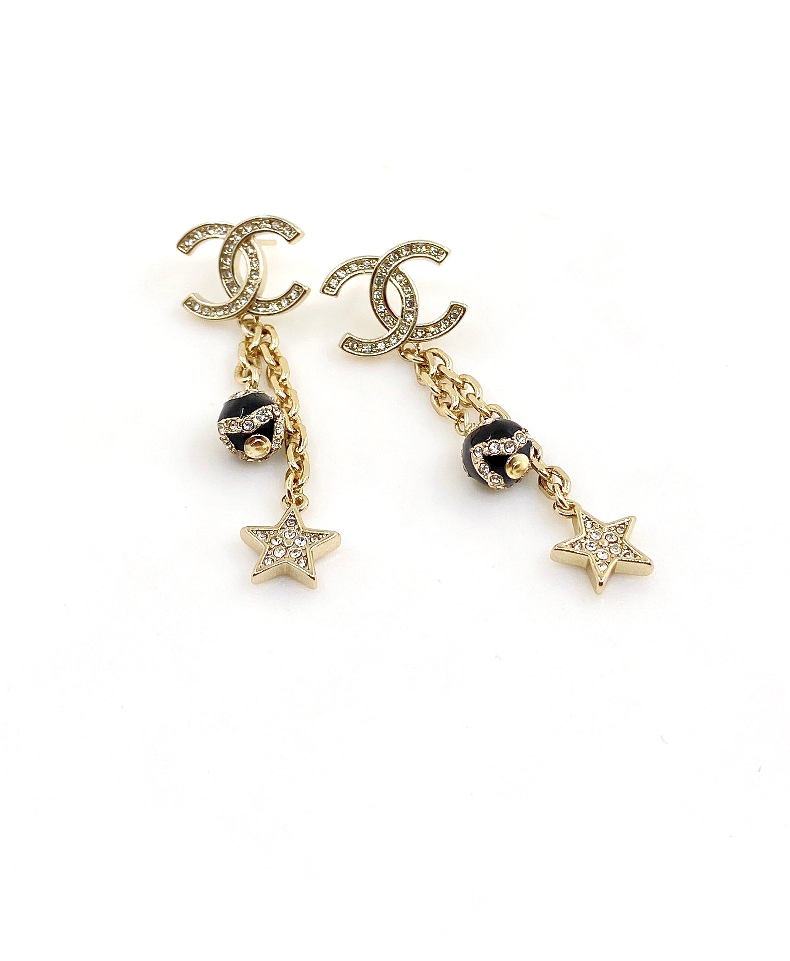 18K  Chanel Star Pearls Earrings