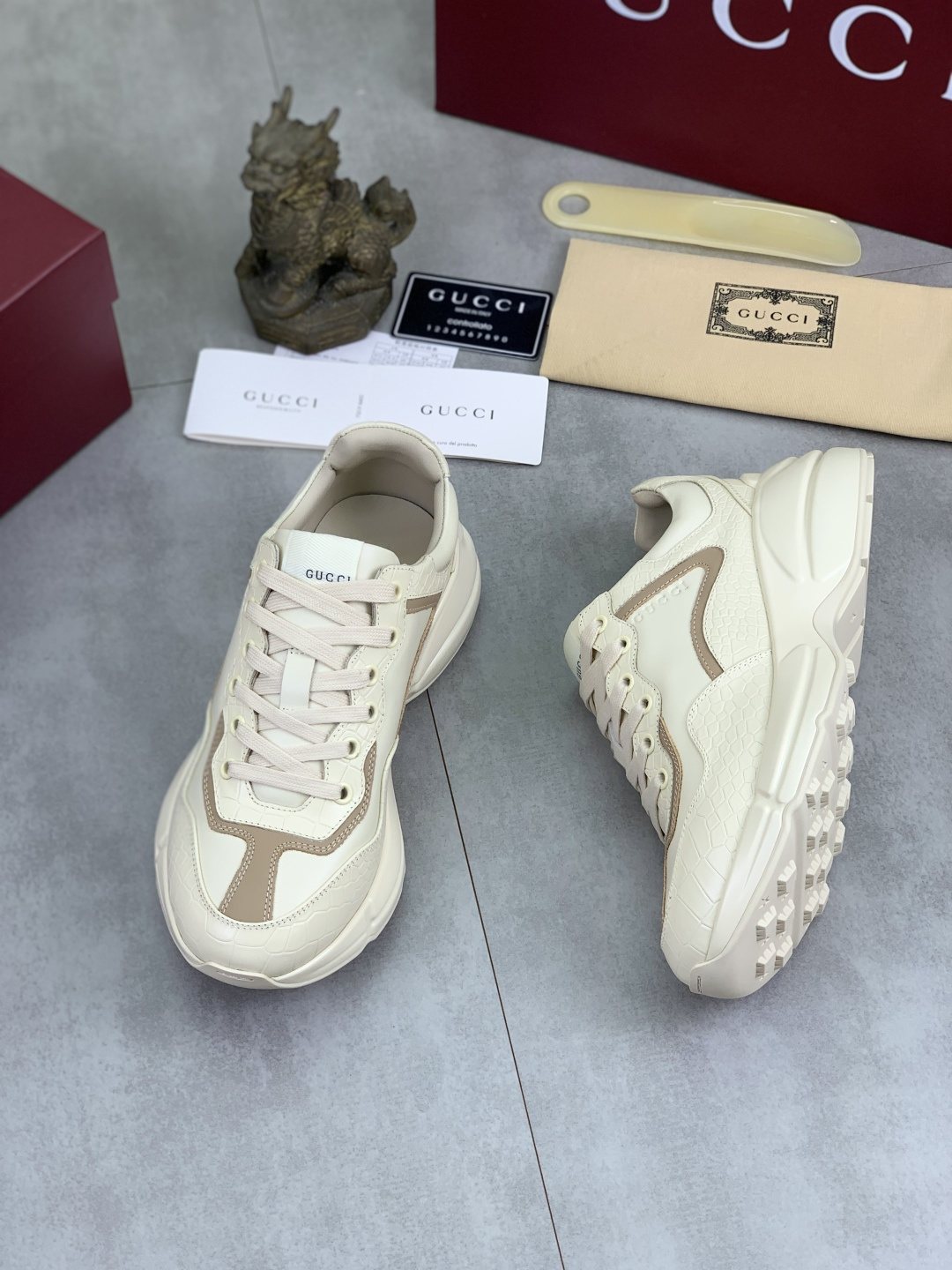 Gucci Paneled Chunky Sneakers — front