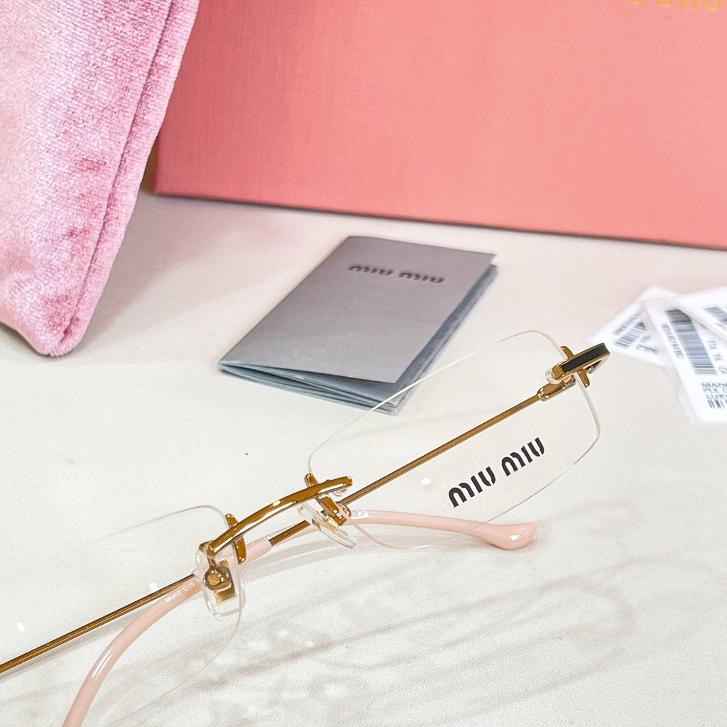MIU MIU Sunglasses MU 02
